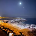Flores 5 * Πλάγια ντε λας Αμέρικας